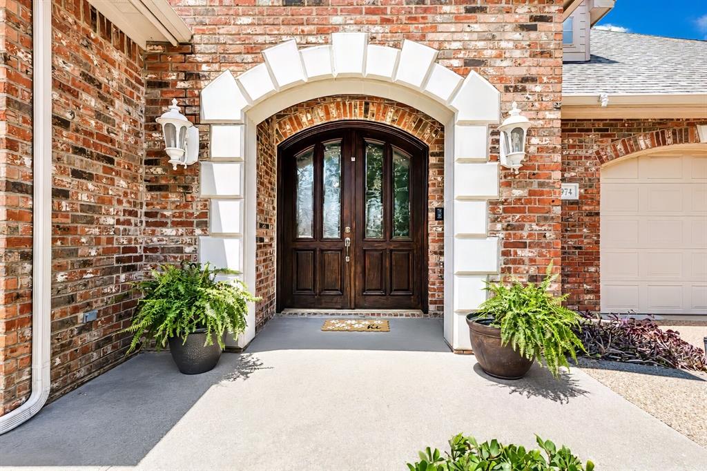 5974 River Bend Drive Property Photo 2