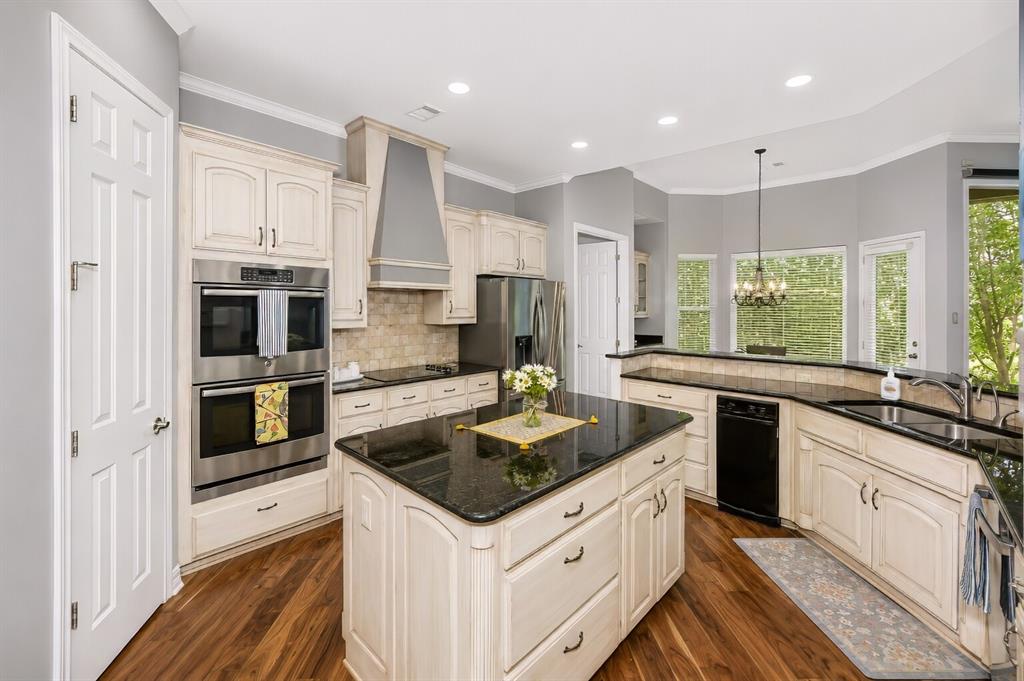5974 River Bend Drive Property Photo 11