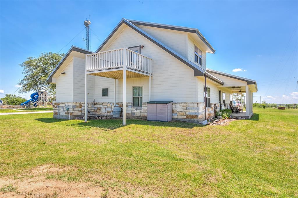 16967 Cr 290 Property Photo 3