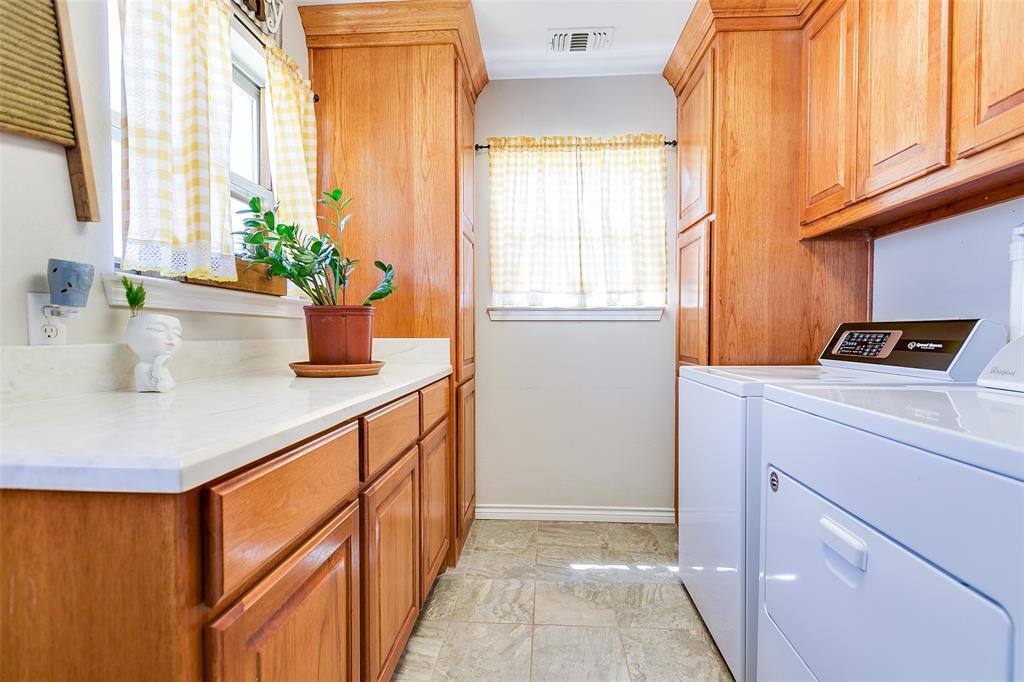 16967 Cr 290 Property Photo 21