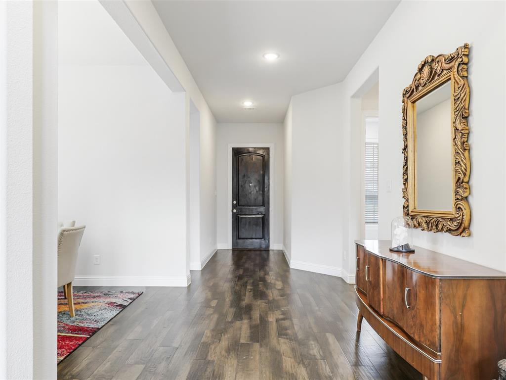 1820 Amazon Drive Property Photo 4