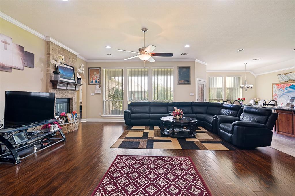 1006 Saint Jude Court Property Photo 6