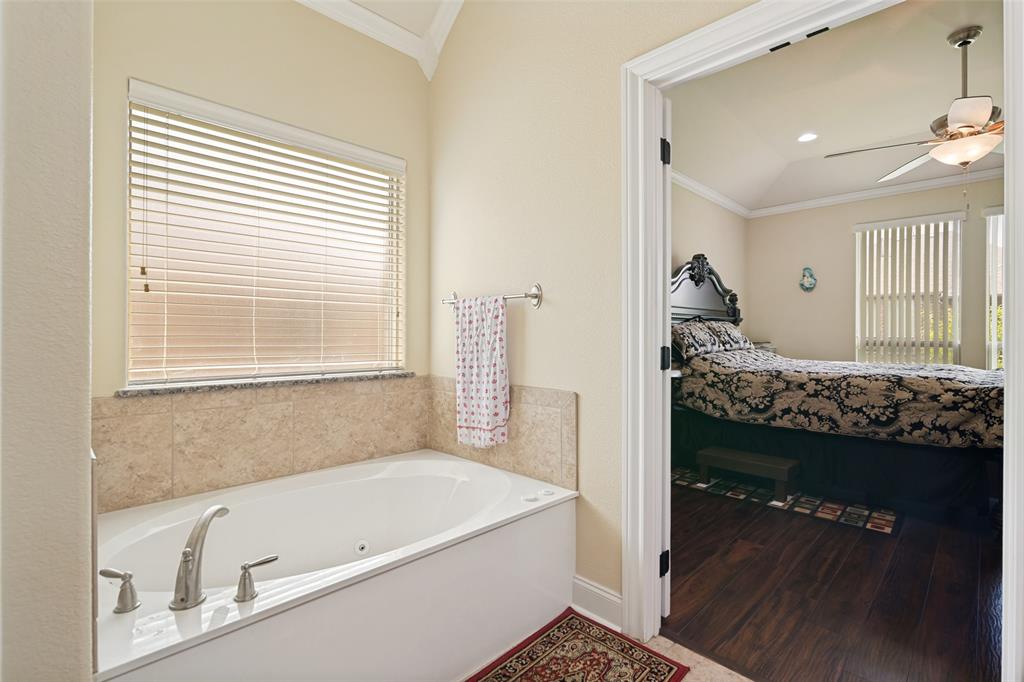 1006 Saint Jude Court Property Photo 16