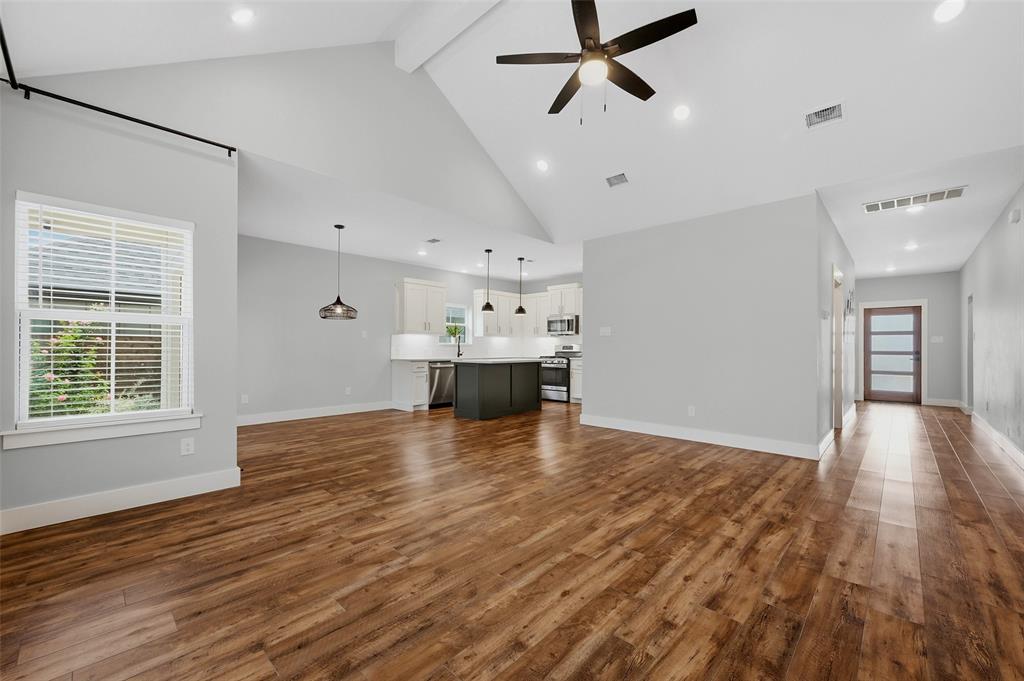 4919 Dry Creek Property Photo 10