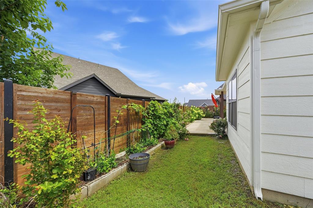 4919 Dry Creek Property Photo 38