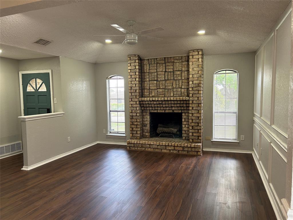 3125 Tina Street Property Photo 3