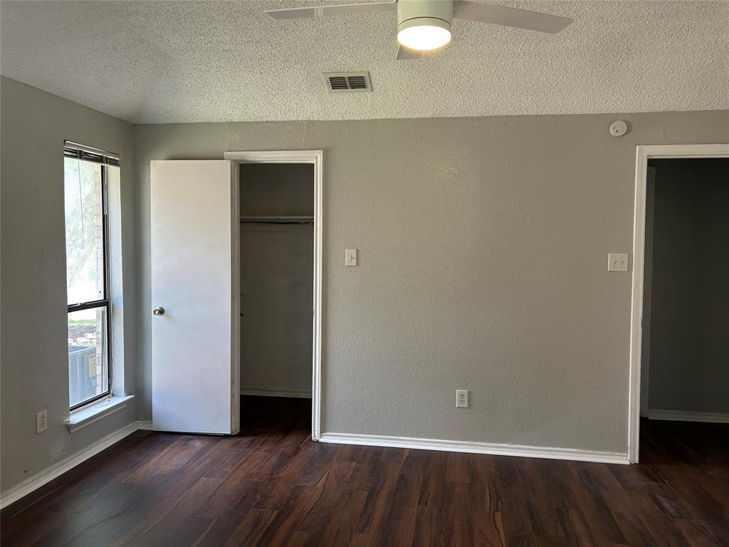 3125 Tina Street Property Photo 9