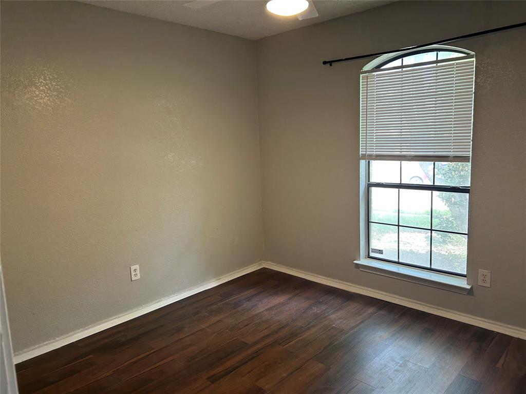 3125 Tina Street Property Photo 13