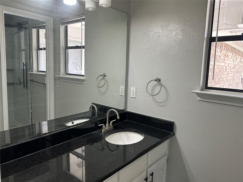 3125 Tina Street Property Photo 15