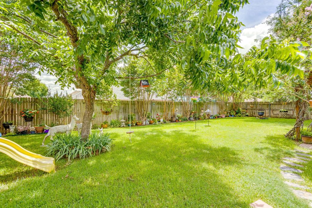 435 Arbor Lawn Drive Property Photo 37