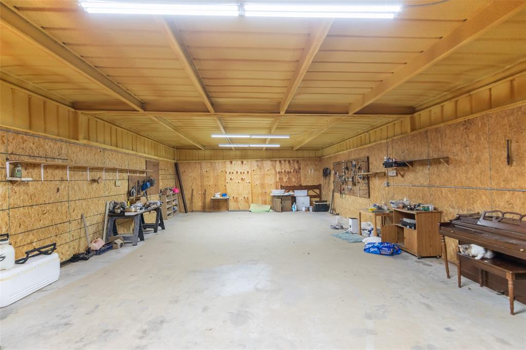 523 S Hays Road Property Photo 10
