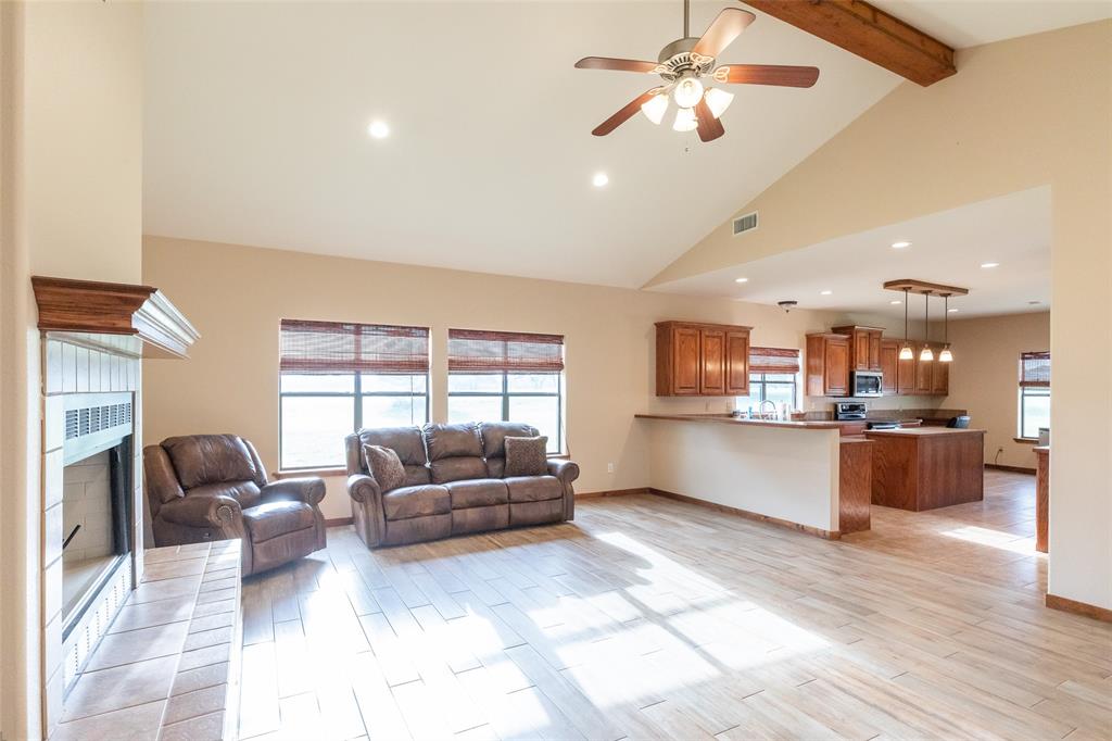 523 S Hays Road Property Photo 16