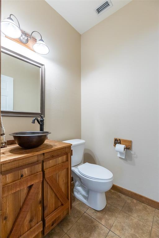 523 S Hays Road Property Photo 21