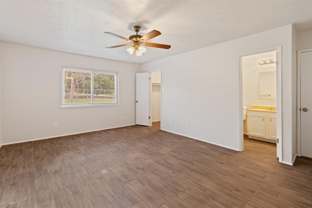 3709 Red Oak Drive Property Photo 29