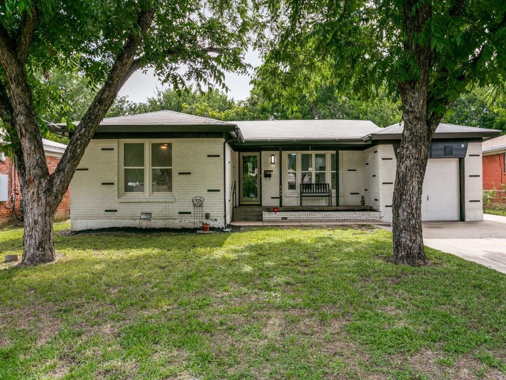 429 Harmon Road Property Photo 1