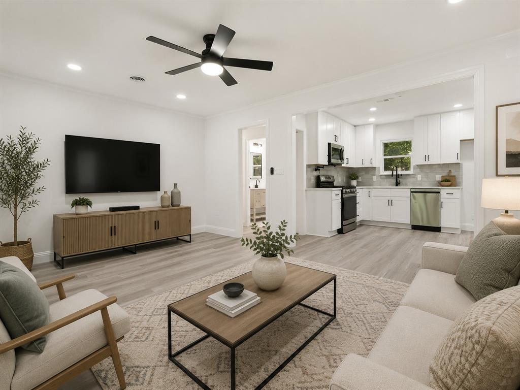 429 Harmon Road Property Photo 3