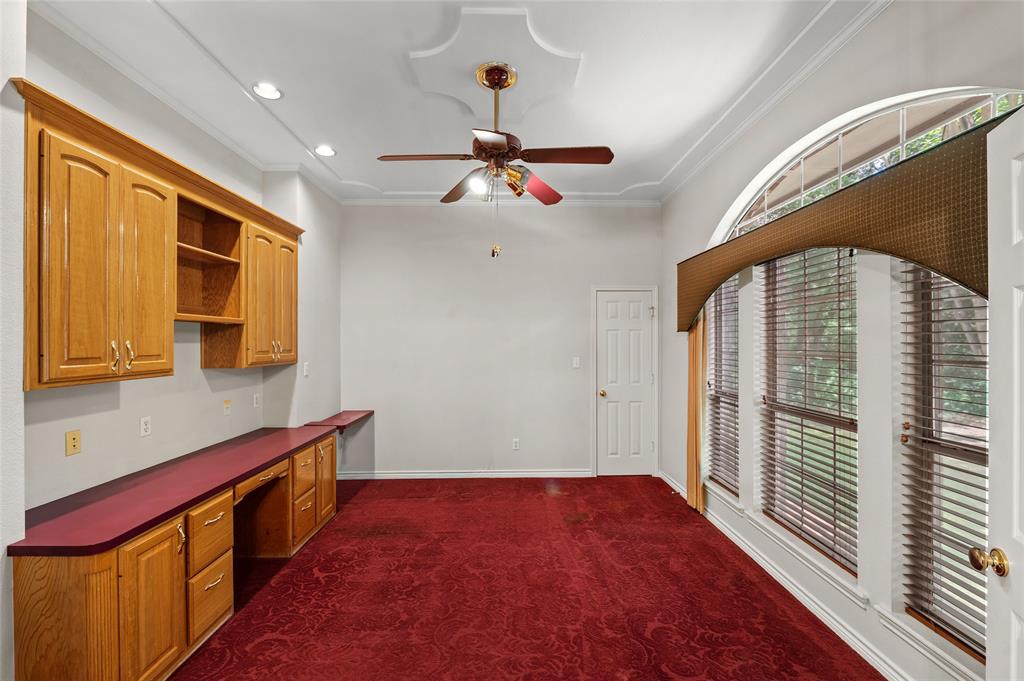 605 County Road 2310 Property Photo 17