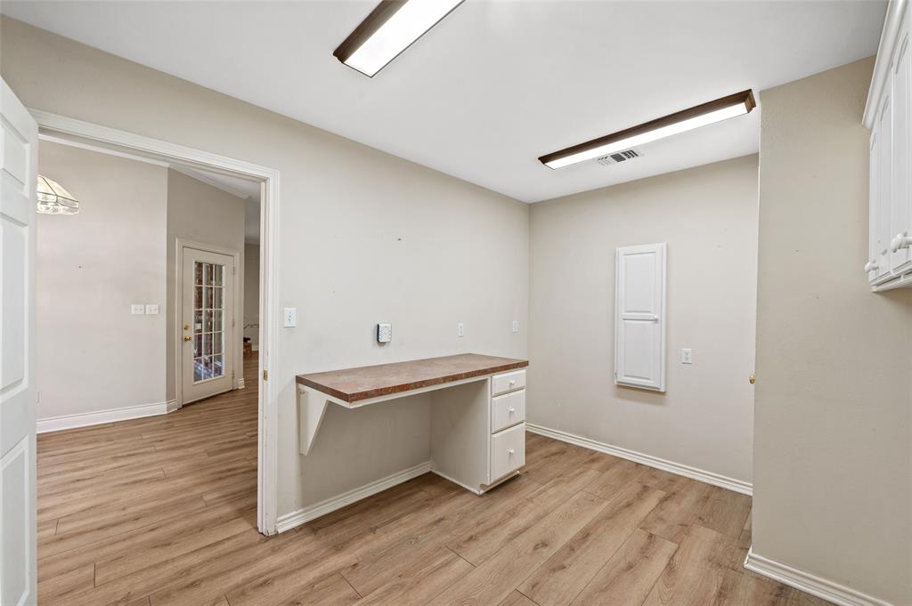 605 County Road 2310 Property Photo 29