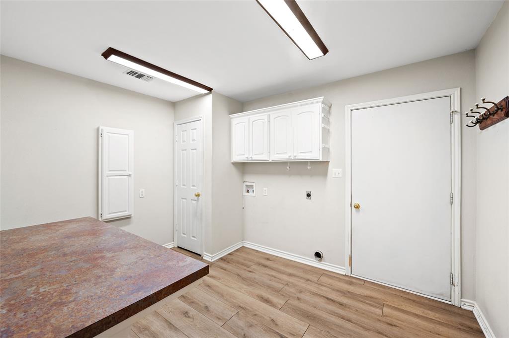 605 County Road 2310 Property Photo 30