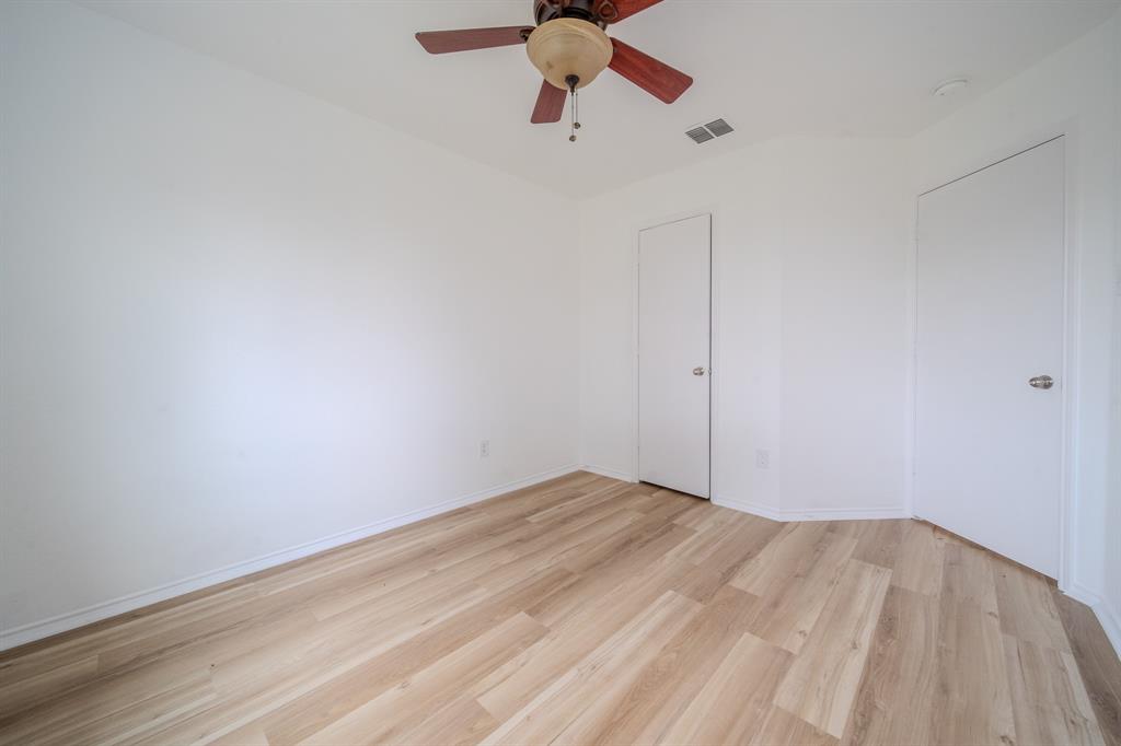 2037 Cedar Trail Property Photo 22