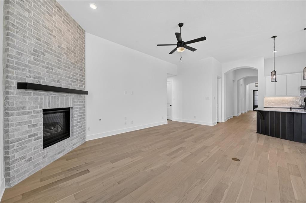 1409 Venture Drive Property Photo 7