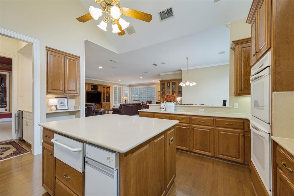 6404 Creekside Drive Property Photo 13