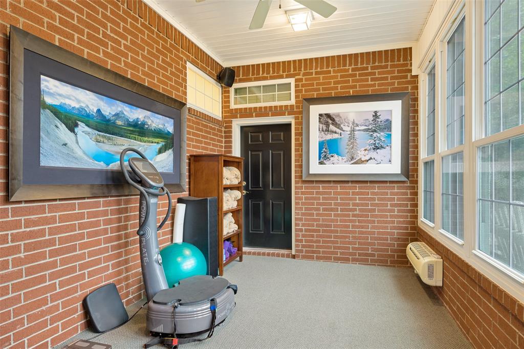 6404 Creekside Drive Property Photo 26