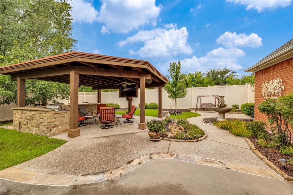 6404 Creekside Drive Property Photo 30