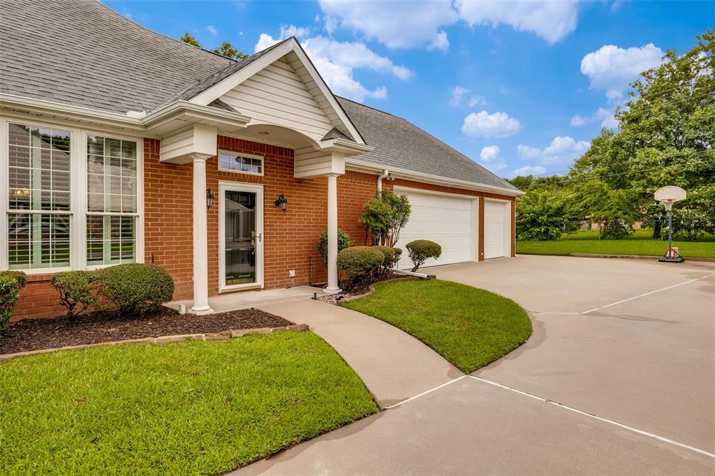 6404 Creekside Drive Property Photo 34