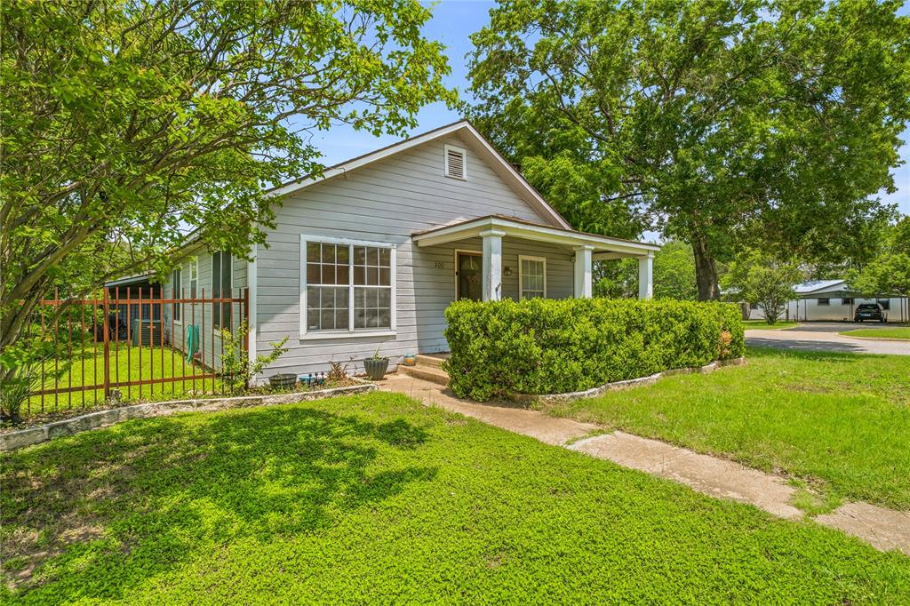 200 Austin Road Property Photo 2
