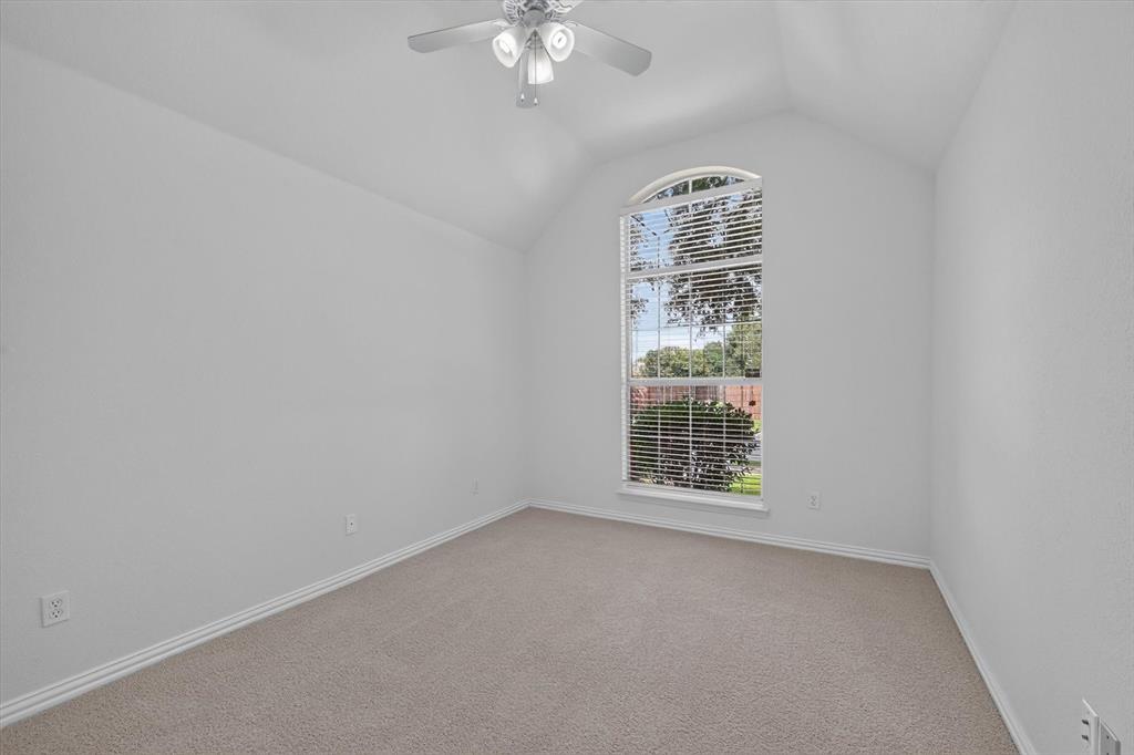 8308 Halkin Court Property Photo 29