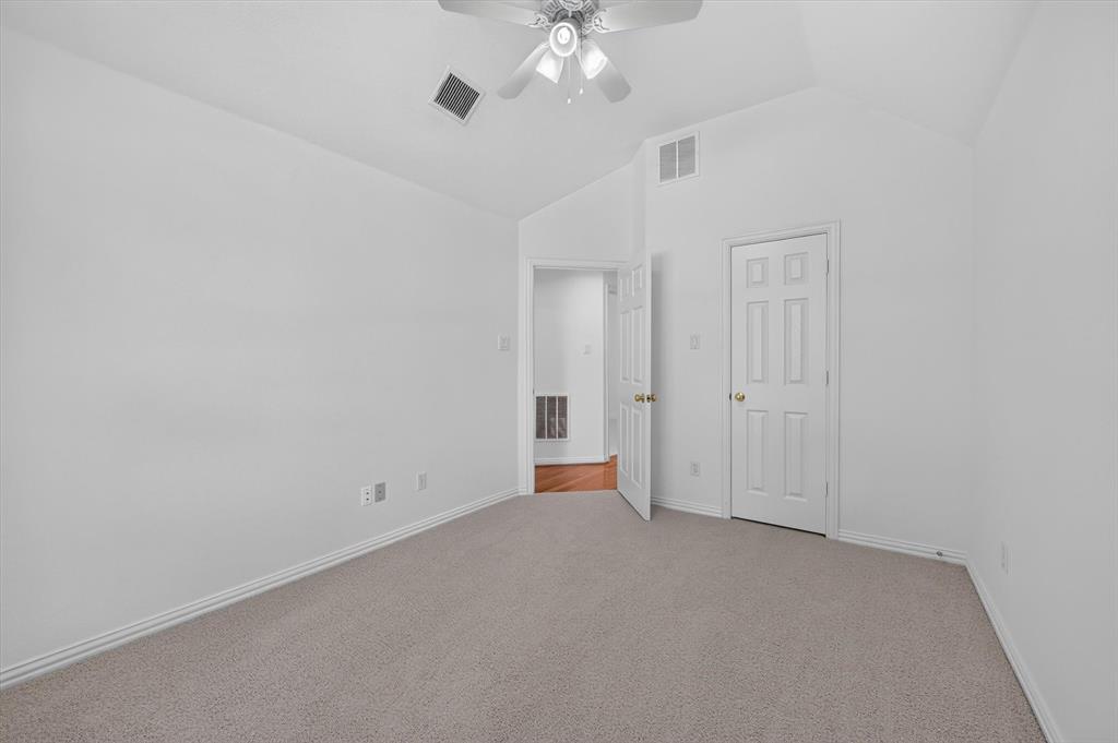 8308 Halkin Court Property Photo 30