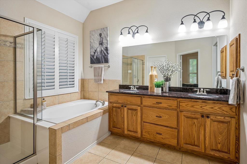 2824 Lacompte Drive Property Photo 15
