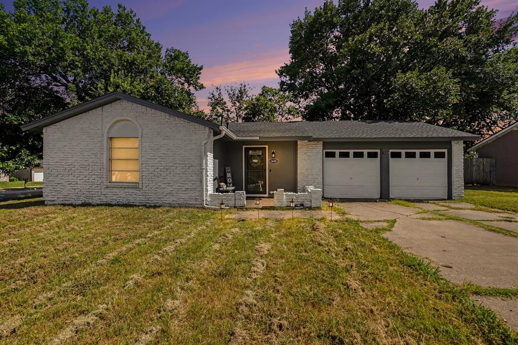 1608 Natches Drive Property Photo 1