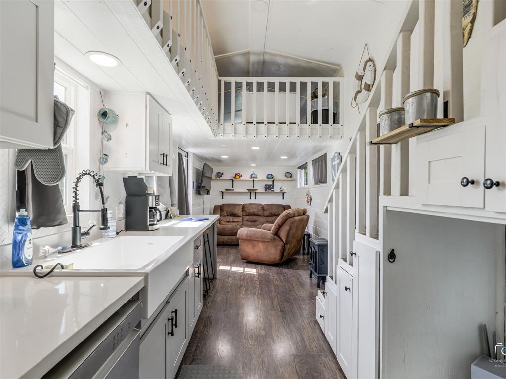 16064 Mulberry Drive Property Photo 27