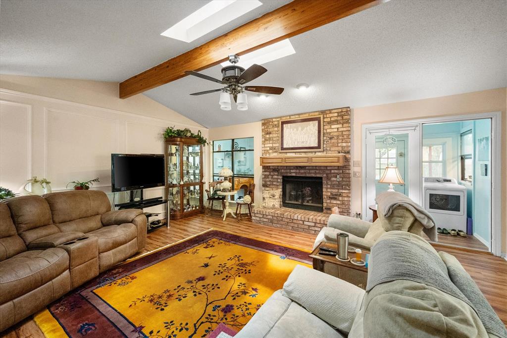 1838 Westcrest Drive Property Photo 18