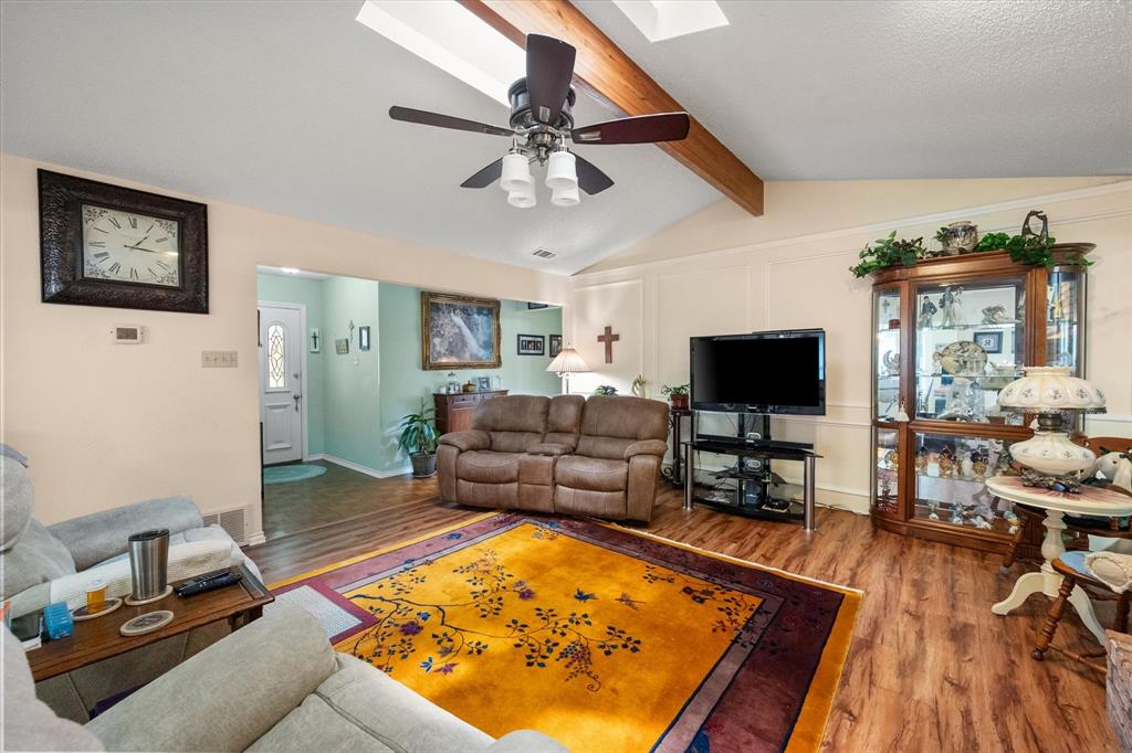 1838 Westcrest Drive Property Photo 19