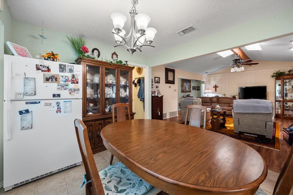 1838 Westcrest Drive Property Photo 20