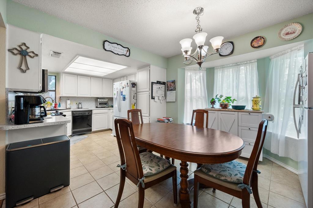 1838 Westcrest Drive Property Photo 21