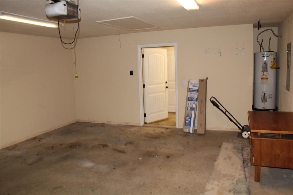 9204 Parkview Circle Property Photo 17