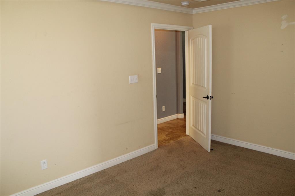9204 Parkview Circle Property Photo 20