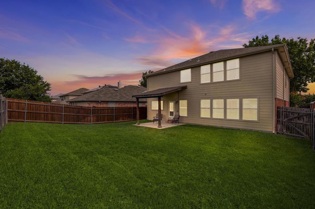 1712 Heron Drive Property Photo 4