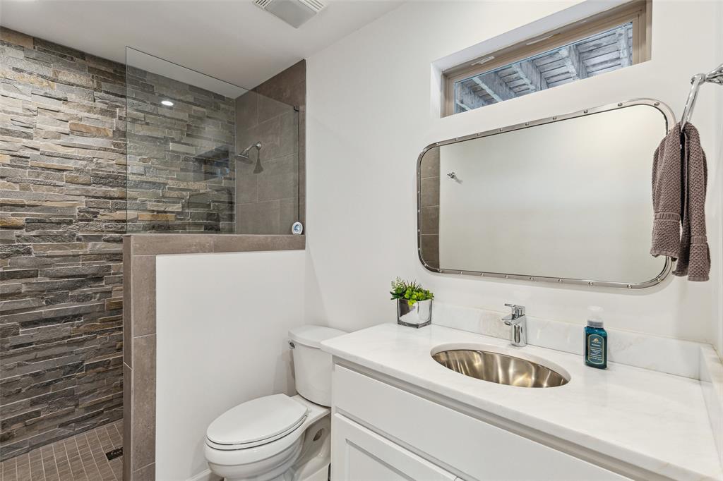 7342 Briar Road Property Photo 23