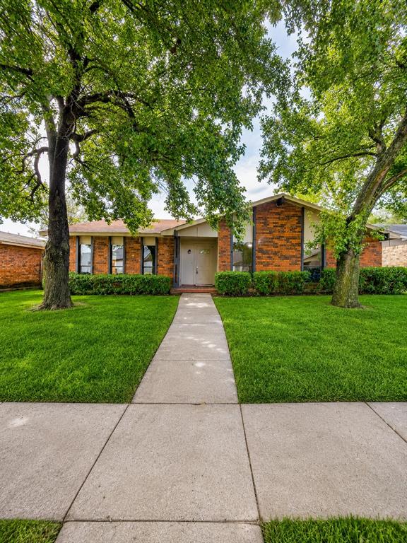 7334 Oakmore Drive Property Photo 1