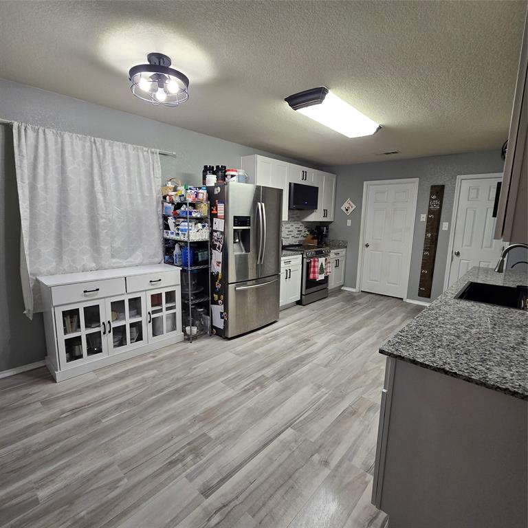 212 Druse Lane Property Photo 8