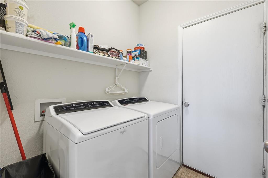 1805 Megan Creek Drive Property Photo 21