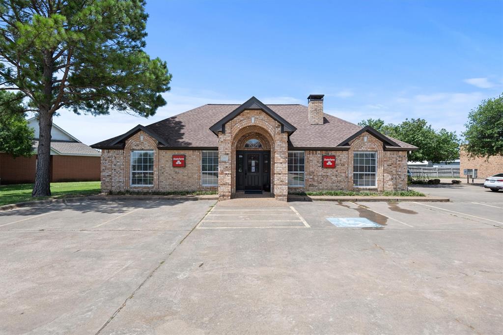 603 N Nolan River Road