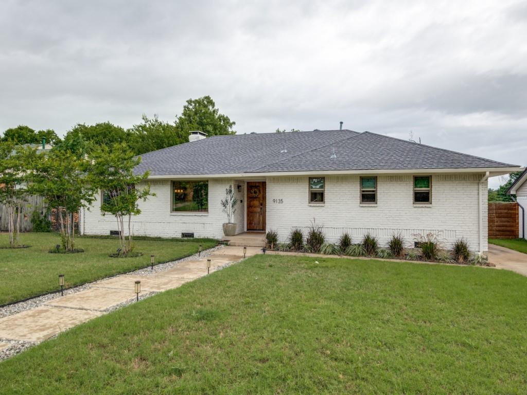 9135 Bretshire Drive Property Photo 1