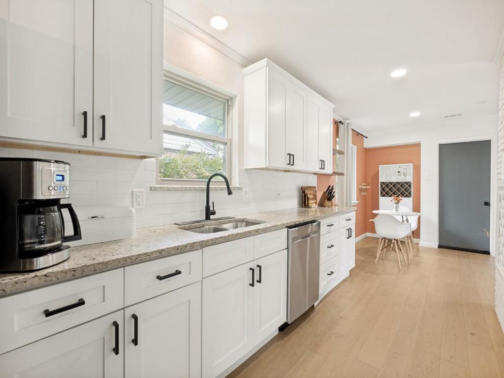 9135 Bretshire Drive Property Photo 13