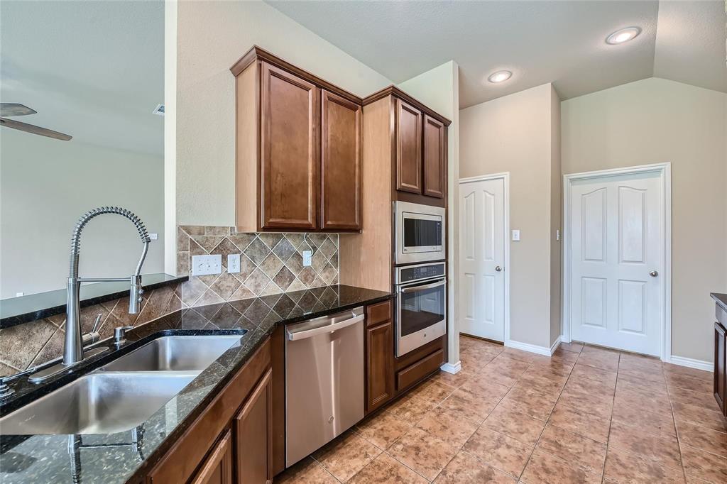 5441 Threshing Drive Property Photo 3